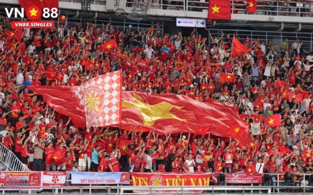 Bóng đá Việt Nam: Những cột mốc vàng làm nức lòng người hâm mộ.